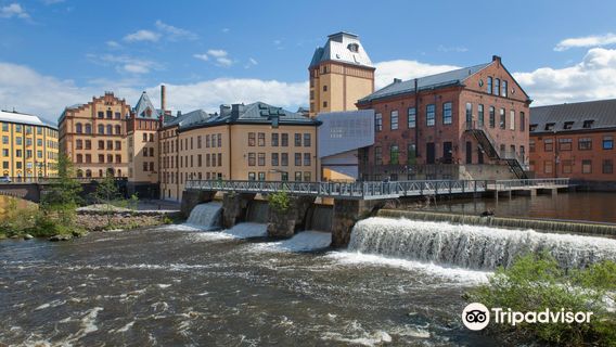 Visualization Center C