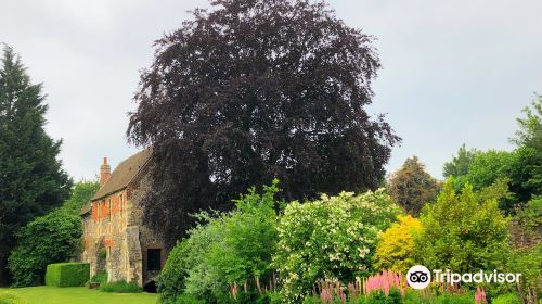 Greyfriars Chapel and Franciscan Gardens