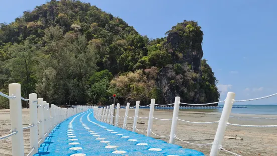 อุทยานแห่งชาติหาดเจ้าไหม