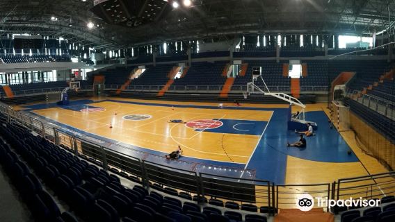 Center Millennium