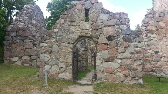 Kärnbo Kyrkoruin