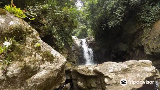 Cachoeira do Poço Tenebroso