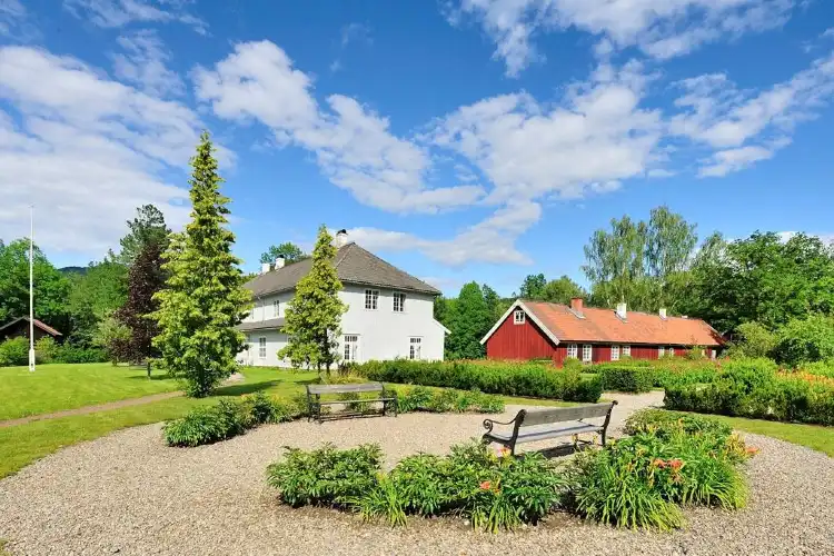 Hotels in Eidsfoss