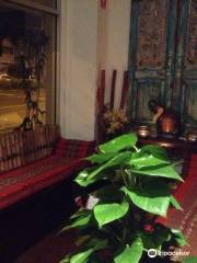 Mrs W Thai Silk Massage