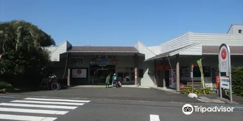 Tsubakihana Garden Squirrel Village