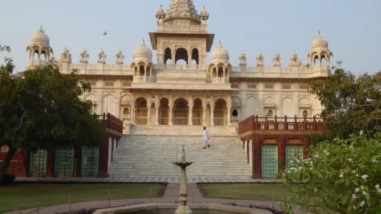 Kunj Bihari Temple