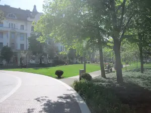 Szeged, Dugonics Square