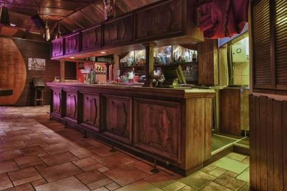 Red Garter Steakhouse