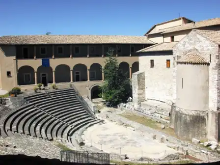 Hotels near Museo Archeologico