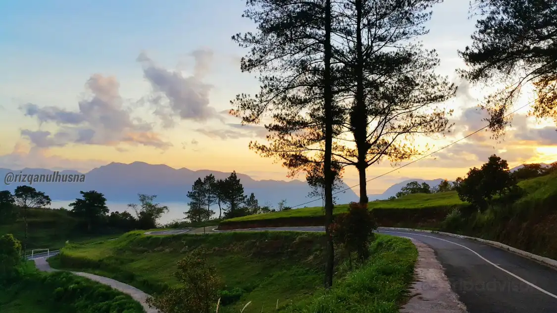 Hotel dekat Puncak Lawang