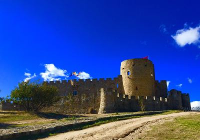 Castillo de La Adrada (siglos XIV y XV)