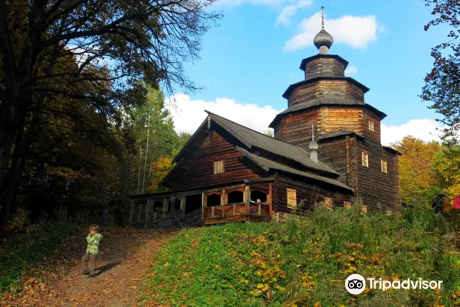 Museum of Wooden Architecture Schelokovsky Hamlet