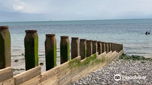 Holywell Retreat Beach