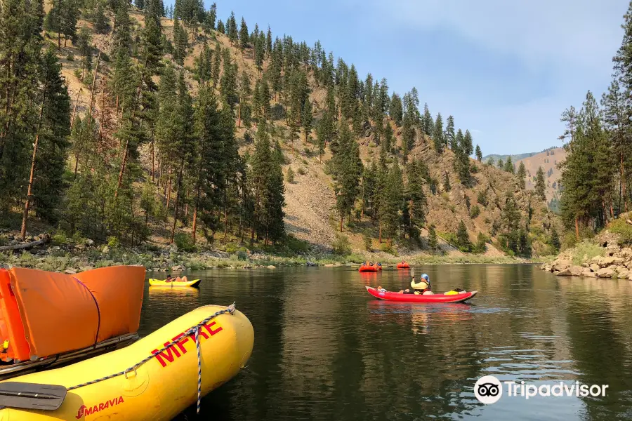 Middle Fork Wilderness Outfitters, Salmon River Rafting Trips