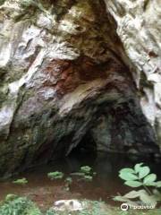 Gota Santa Cave
