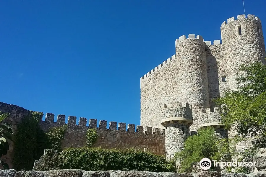 Castillo de la Coracera