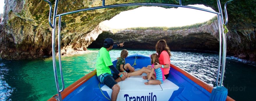 Tranquilo Surf Adventures and Surf School