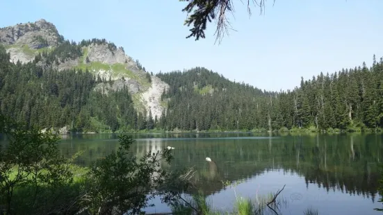 Kachess Lake