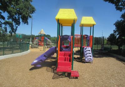 Newhall Community Park