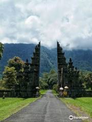 Handara Iconic Gate