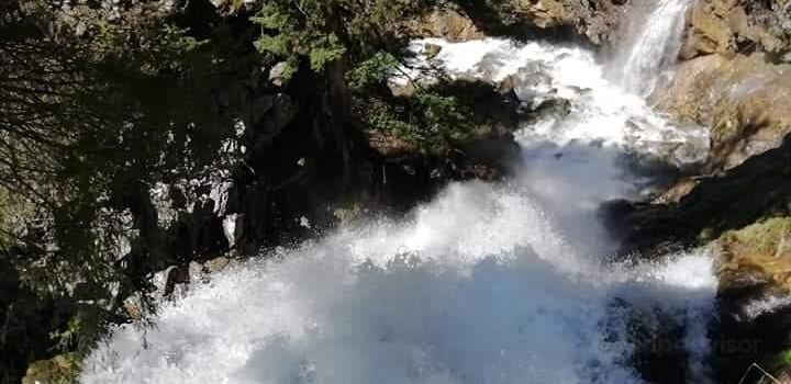 Cascade D'ardent