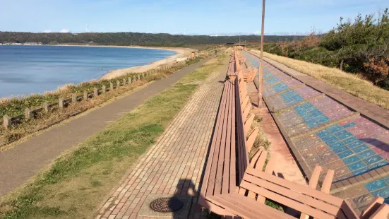 Longest Bench in the World