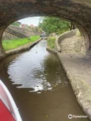 New Horizons Canal Boat