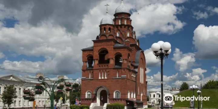 水晶、袖珍漆器及刺繡品展覽館
