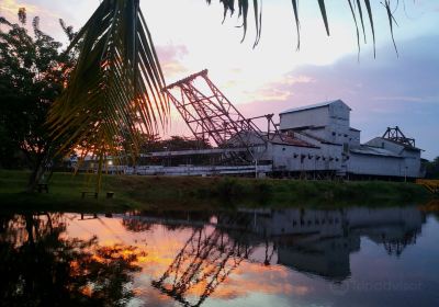 Tanjung Tualang Tin Dredge No. 5 (TT5)