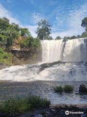 Bousra Waterfall