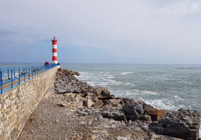 Le Phare de Port la Nouvelle