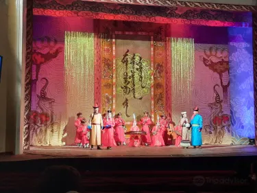 Театр оперы и балета Монголии