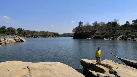 Kaeng Tana National Park