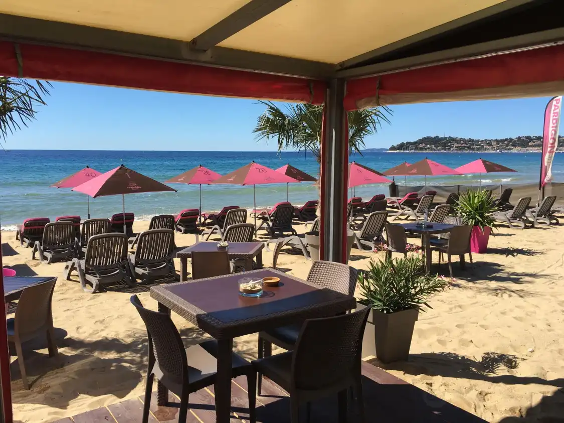 Hotels near Pardigon Plage