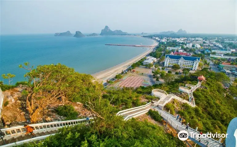 Wat Khao Chong Krachok