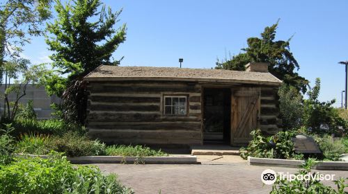 Deuel Pioneer Log Home