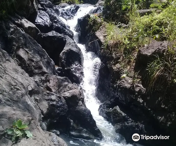 Pangabit-Kabiton Falls