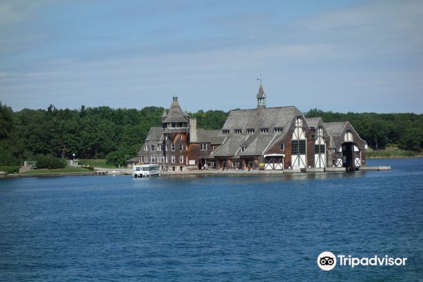 Boldt Castle & Boldt Yacht House