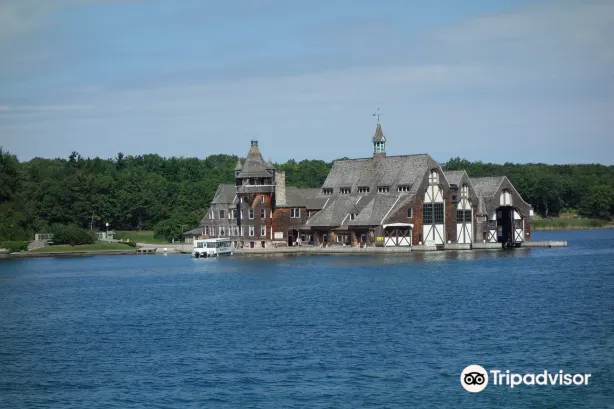 Boldt Castle & Boldt Yacht House