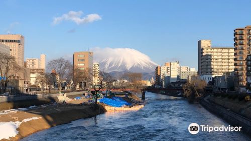 Kaiunbashi Bridge