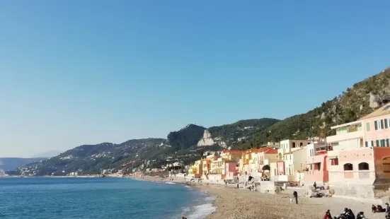 Varigotti Beach