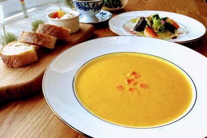 애나의숲 브런치카페