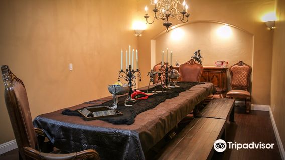 Enchambered: Sacramento Escape Room