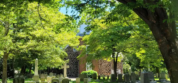 Các khách sạn gần Old Swedes Church