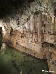 Grotte de Limousis