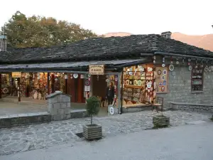 Metsovo square