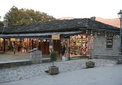 Metsovo square