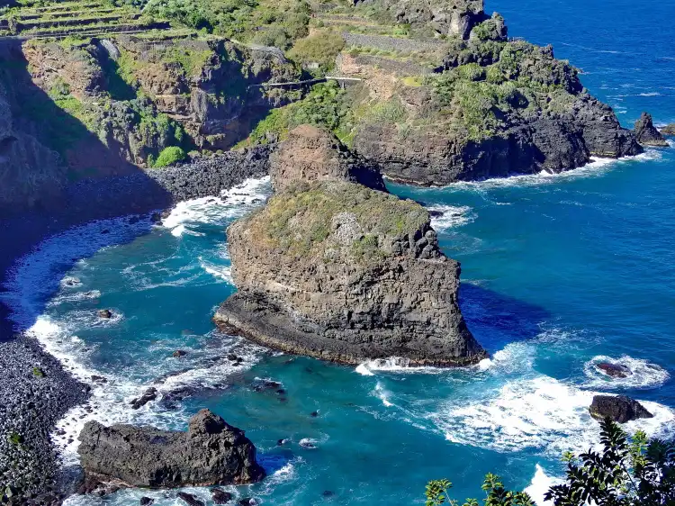 Hotels near Mirador de la Corona