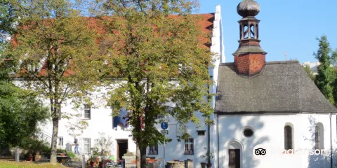 Gewolbe der Geheimnisse & Isis Espressobar