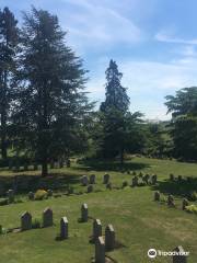Кладбище жермано-британик де Сен-Симфорьен